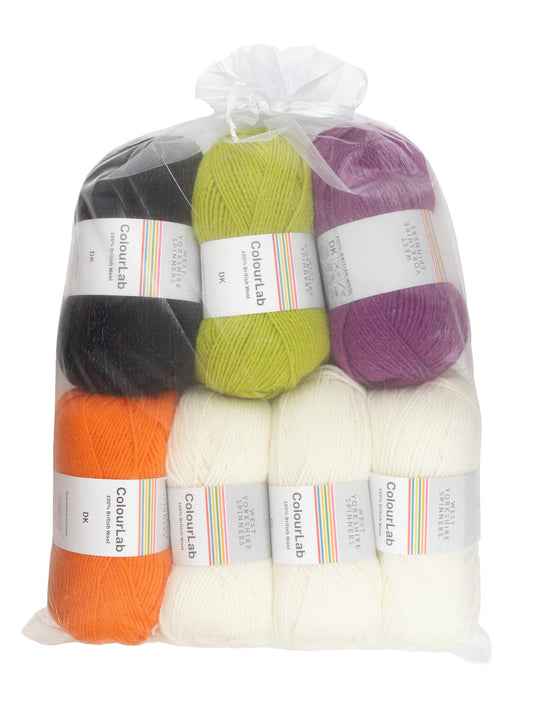 Shaun The Sheep & The Patchwork Project - Knitted Blanket Yarn Bundle